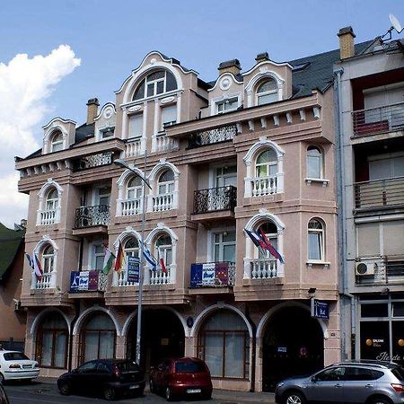 Vila Ile De France Novi Sad Exterior photo