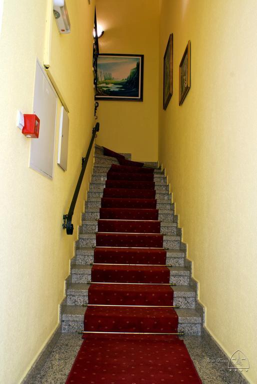 Vila Ile De France Novi Sad Exterior photo