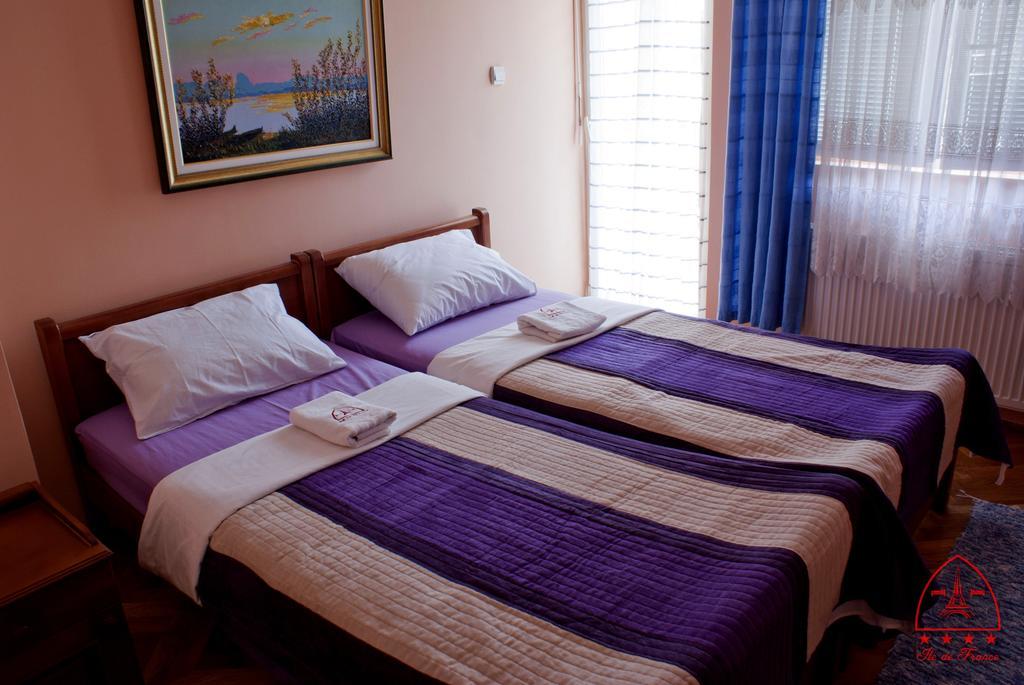 Vila Ile De France Novi Sad Exterior photo