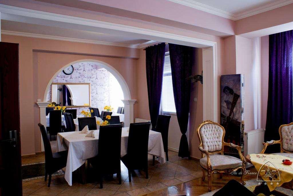 Vila Ile De France Novi Sad Restaurant photo