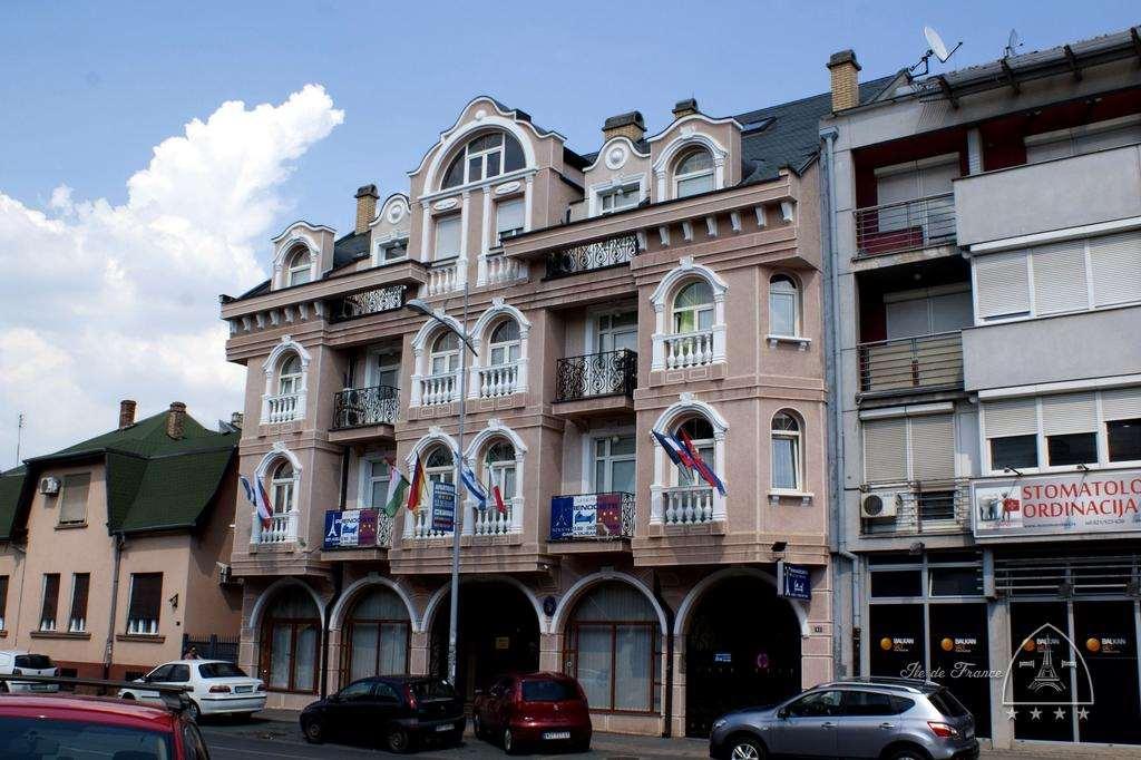 Vila Ile De France Novi Sad Exterior photo